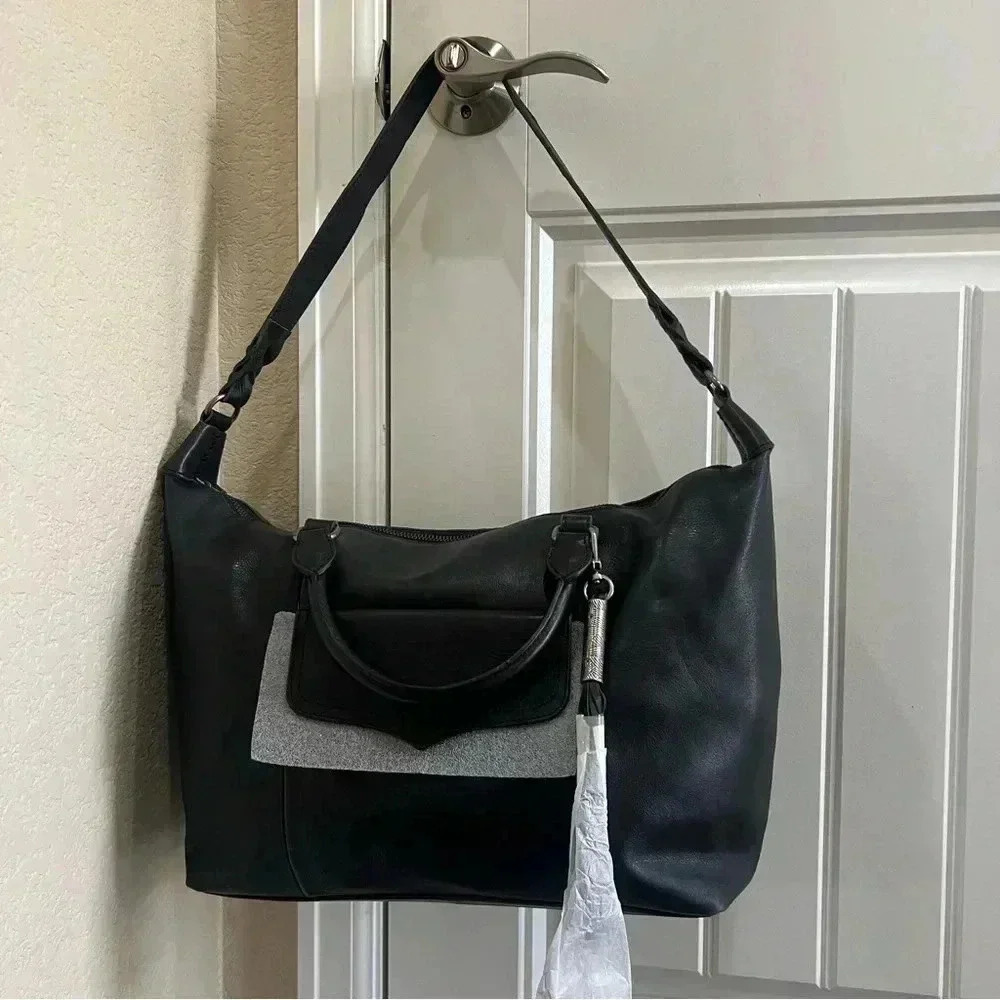 The Sak Sierra Black Leather Double Handled Satchel Purse Bag Shoulder Strap - Picture 9 of 16